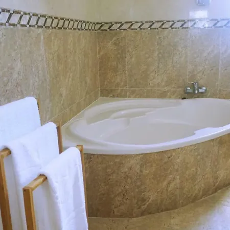 Martin's Bed and breakfast Atouguia Da Baleia